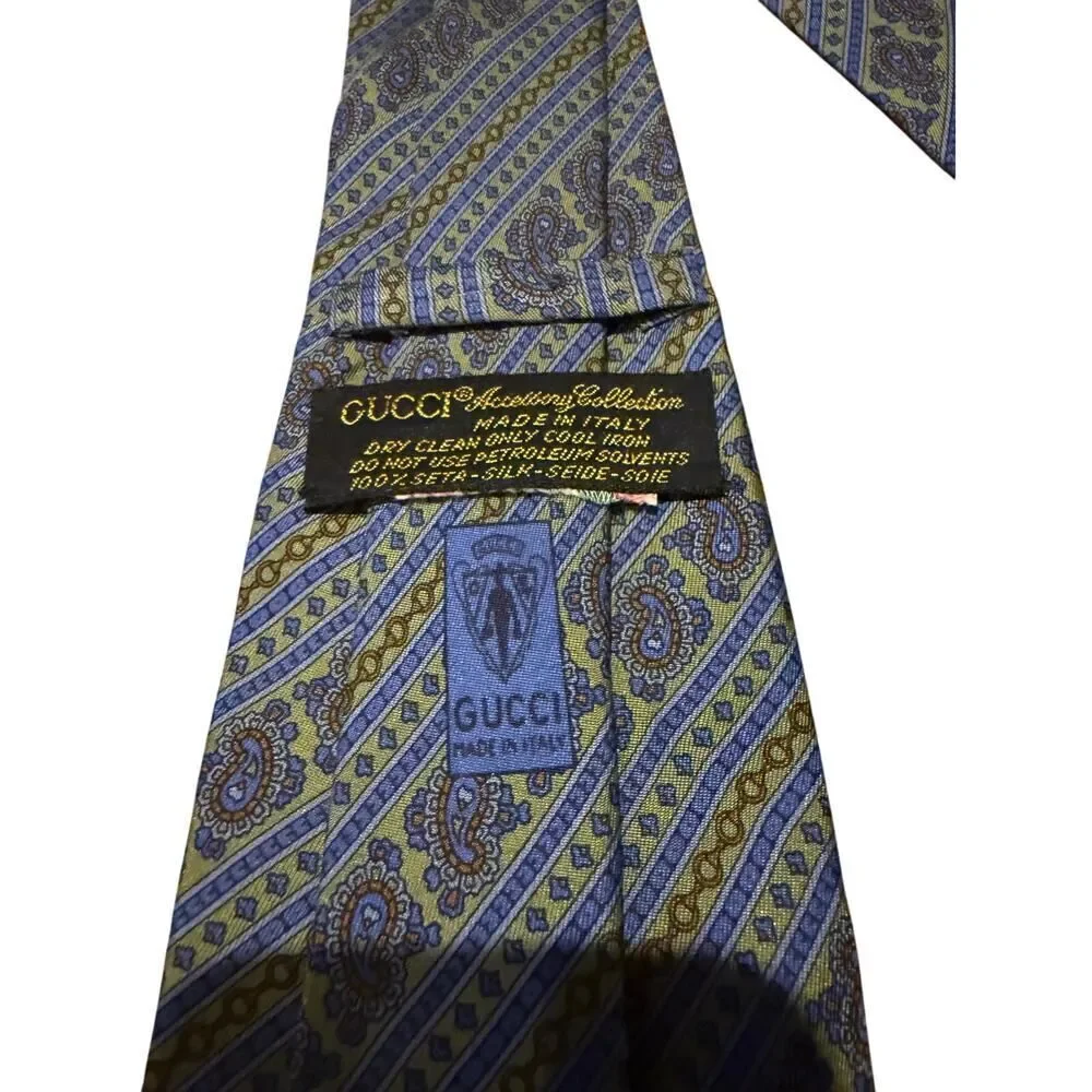 Gucci Accessory Collection 100% Silk Tie – Made in Italy Designer Necktie